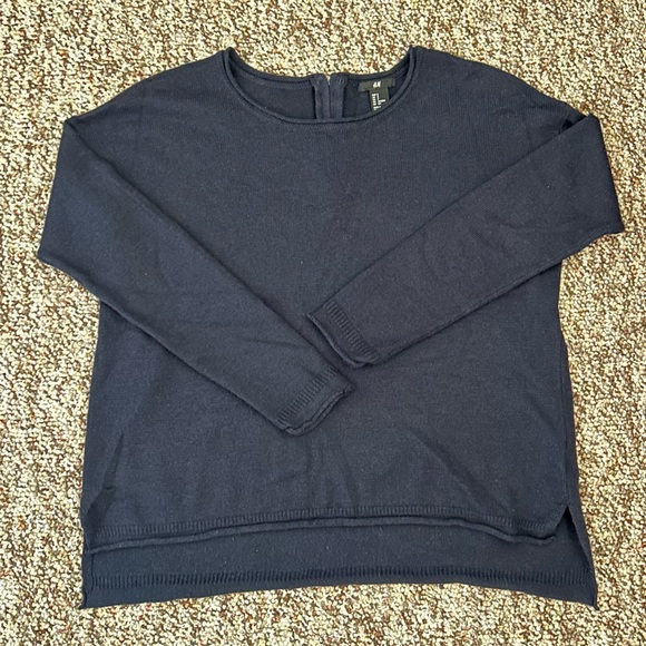 H&M Navy Long Sleeve Sweater Top - Picture 1 of 5